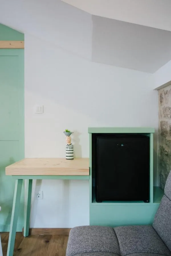 Franka Hotel Trogir Guest house
